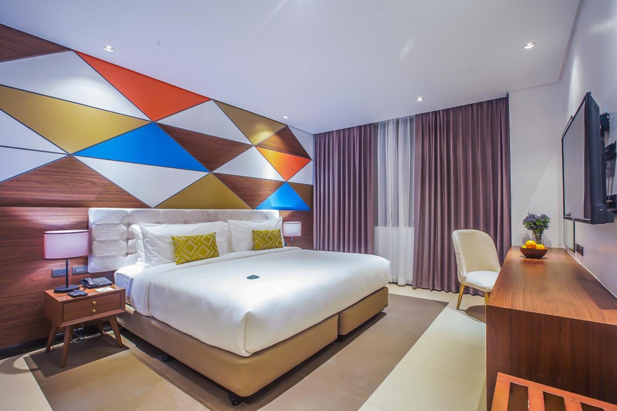 Summit Hotel Naga Luaran gambar